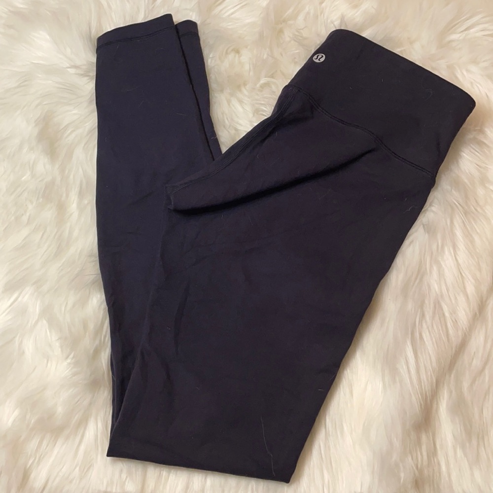 EUC Lululemon Leggings Size 8 Navy
